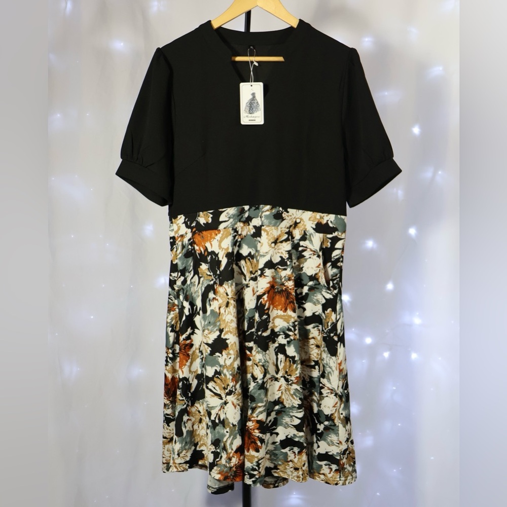 Chic Black and Floral Midi Dress